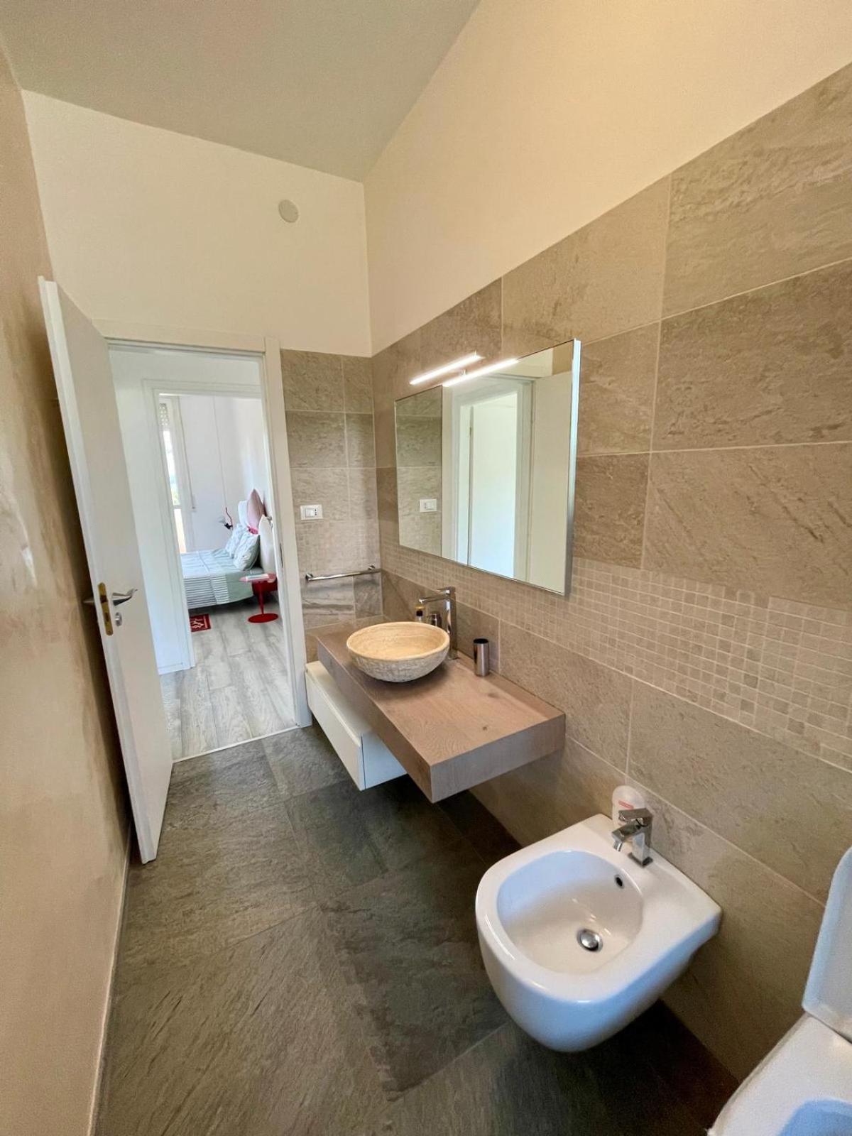 Il Dettaglio Rosso Apartman Livorno Kültér fotó